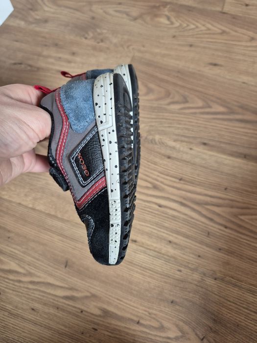 Buty Geox B Alben sneakersy 23