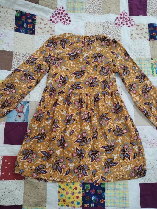 Нове плаття сукня на дівчинку