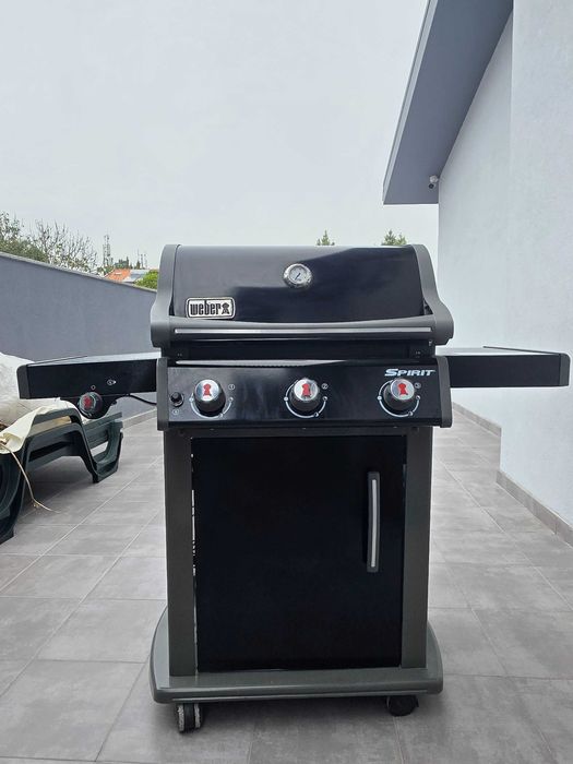 Weber Spirit e300