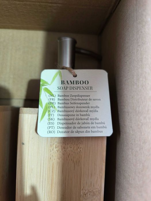 Doseadores de sabonete de bambu