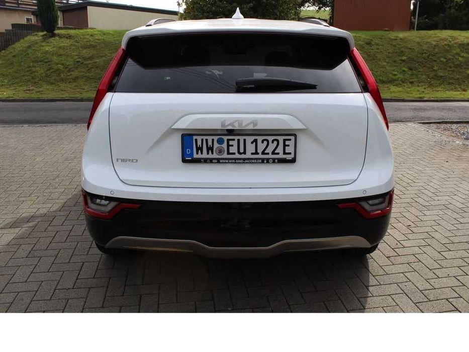 Разборка KIA Sportage Niro бампер капот крило фара панель радиатор