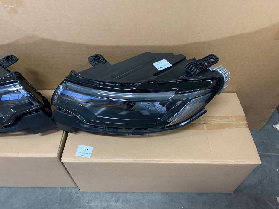 Jeep Compass Фары Джип Компас 2021 2022 2023: 300 $ - Передні фари ...