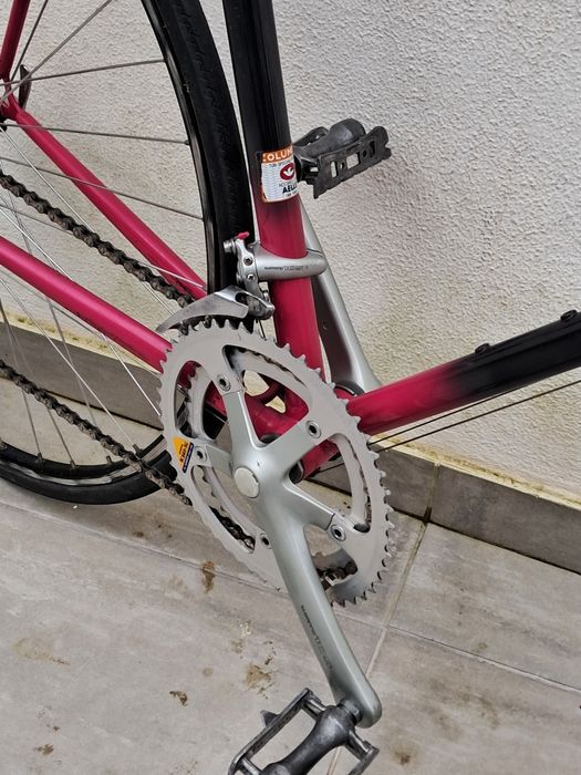 Bicicleta clássica Columbus Shimano 105
Quadro em Aço Columbus Aelle
Q