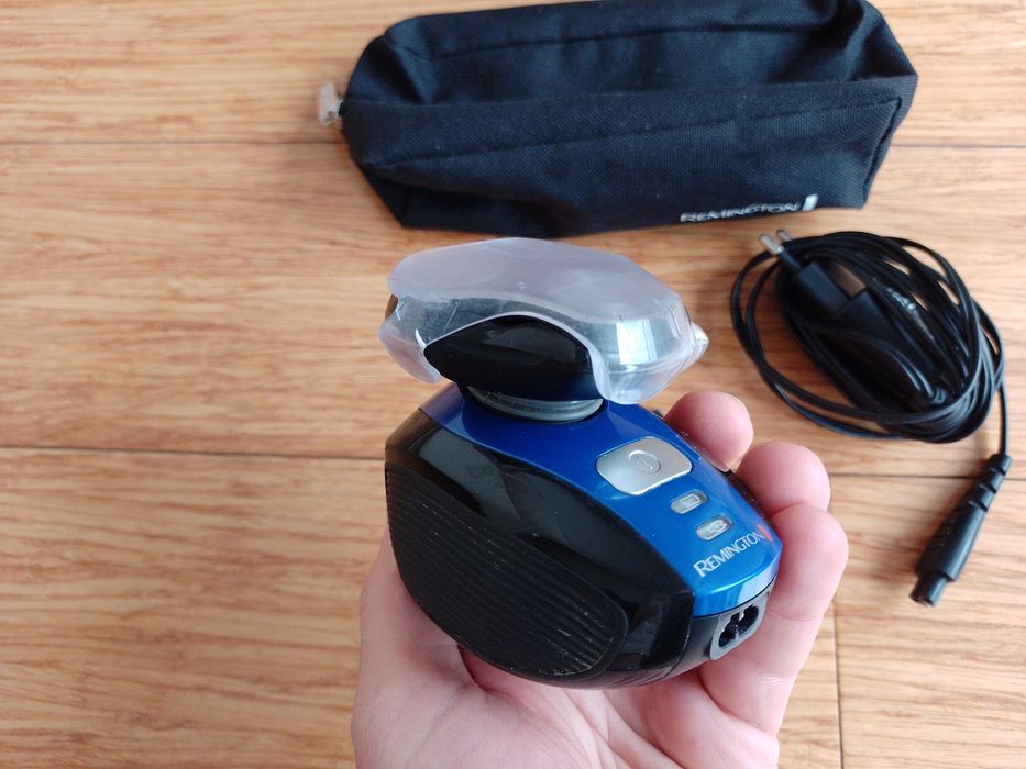 Golarka do golenia głowy na łyso Remington XR1400