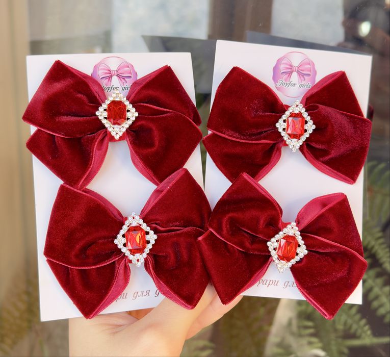 Квіти. Ромашки. Зажими ромашка.