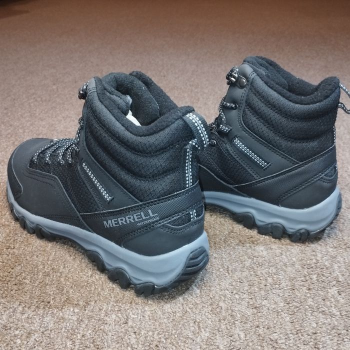 Р.39-48. Термоботінки Merrell Akita Mid WP JO36441