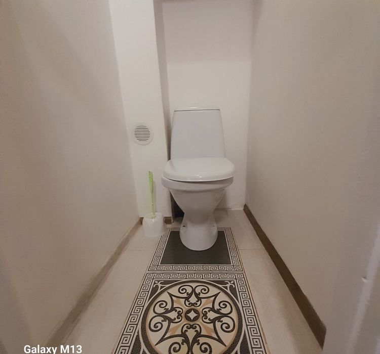 2 кімнатна квартира подобово Інститут Серця ,Метро Чернігівська.