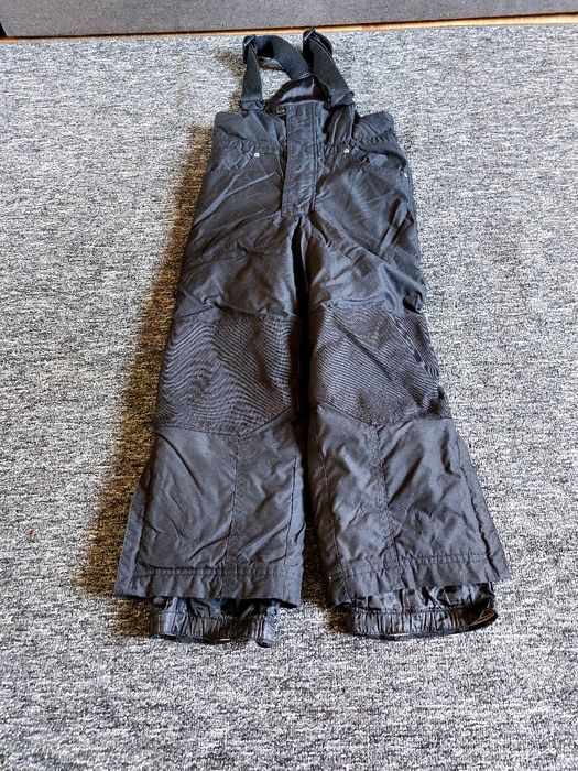 Kurtka narciarska i spodnie narciarskie 126