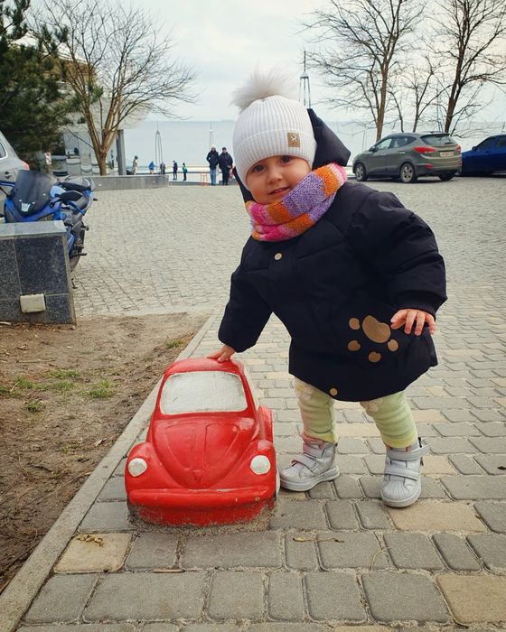 Куртка дитяча,тепла і легенька(унісекс)