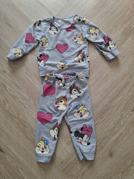 Dresik rozmiar na 18-24 miesiące