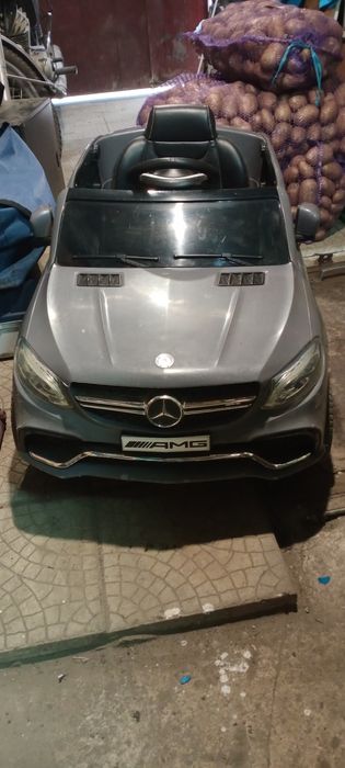 Детский электромобиль