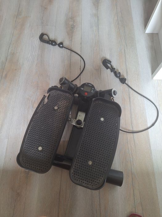 Stepper skrętny czarny