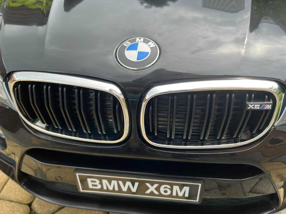 Samochód na akumulator BMW X6. NOWY