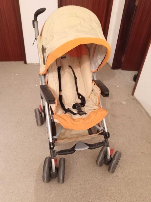 Carrinho de bebé