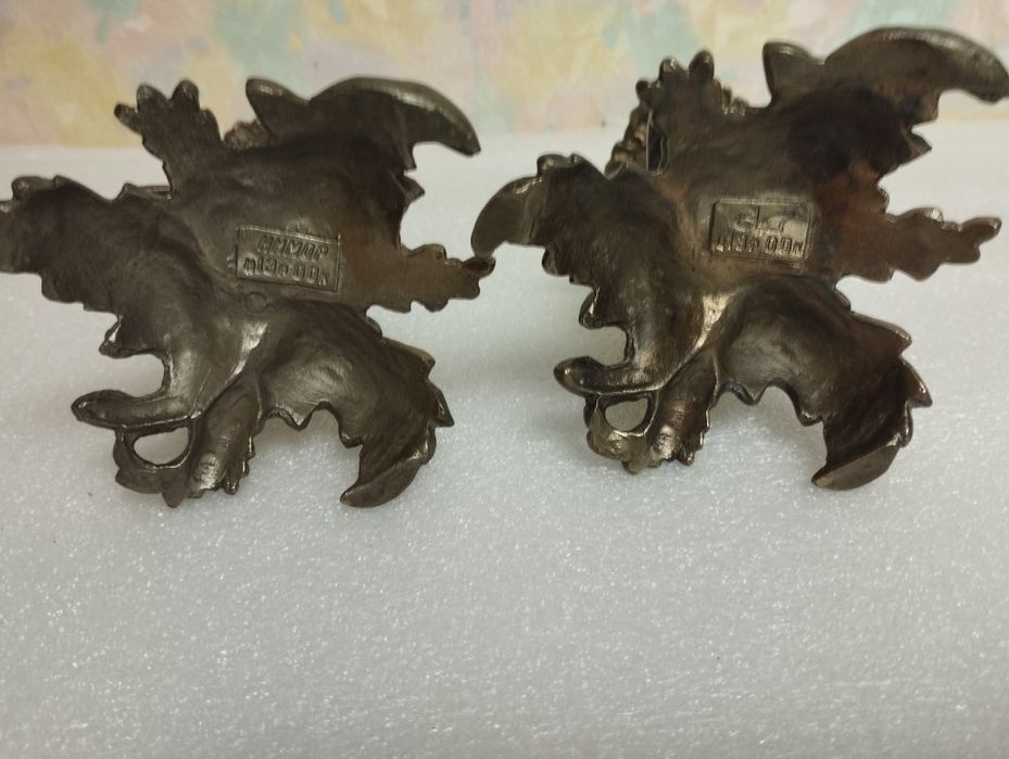 Продам подсвечники.