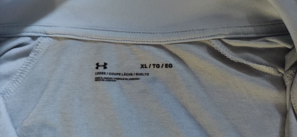 Лонгслів under armour