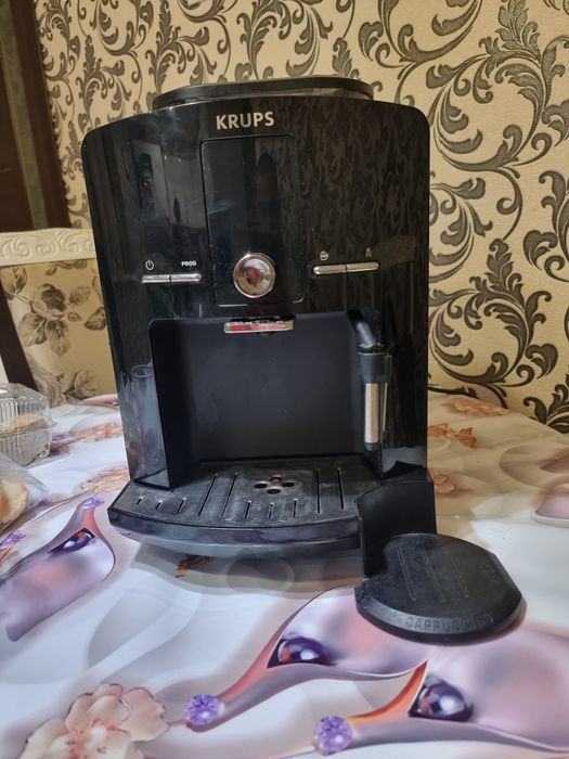Продається .Кофе машина
