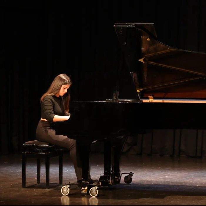 Aulas de piano/ formação musical para crianças/iniciação