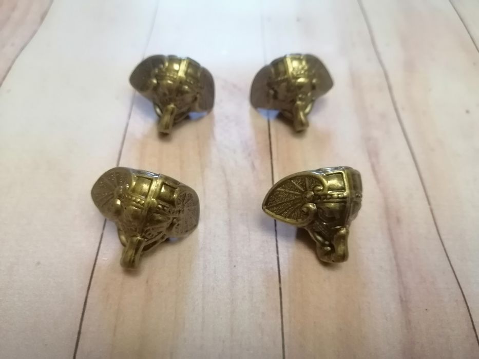 Уголкидля шкатулок, блокнотов, донышки фанерные, заготовка