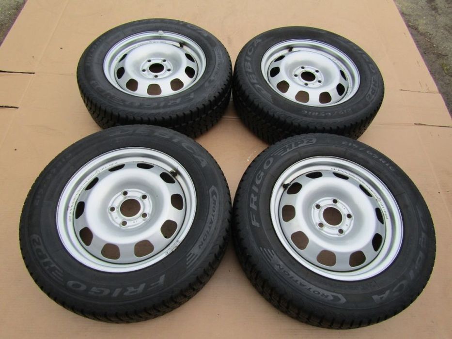4x felgi stalowe 16 dacia duster oe i ii / 6,5 j 5x114,3 et50 piasta 66,1 mm / oryginalne