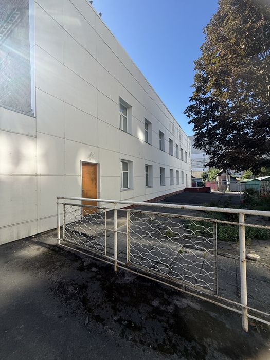 Без % Комерційна будівля 595 м² + земля у власності центр Фастова