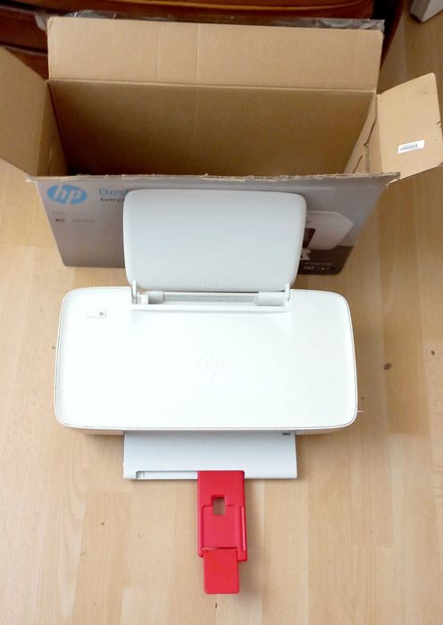 HP DeskJet 1110 – Seminova, impecável e pronta a imprimir