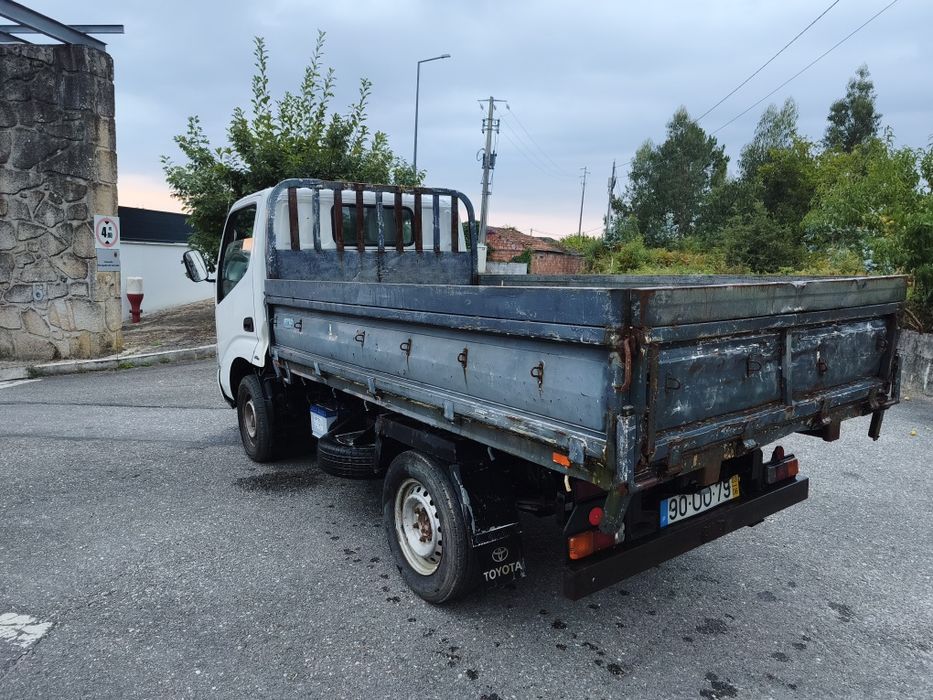 Toyota Dyna Basculante