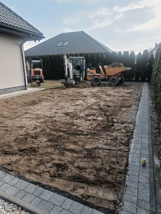 glebogryzarka separacyjna, niwelacja terenu, zakładanie trawników,