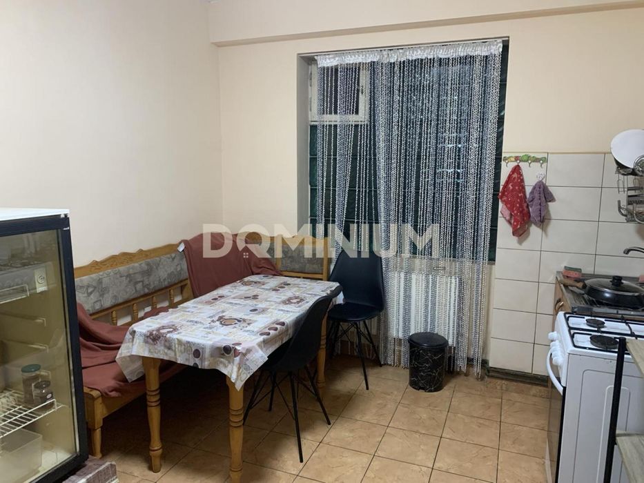 Комфортний будинок для життя і бізнесу у Виноградові