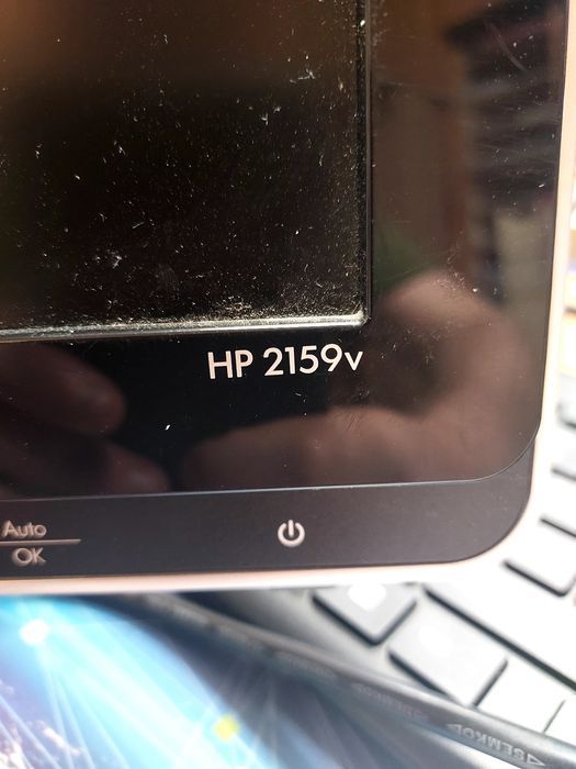 Monitor HP 2159v/21,5" Full HD