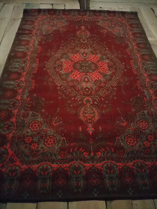 Коврик на підлогу б/у