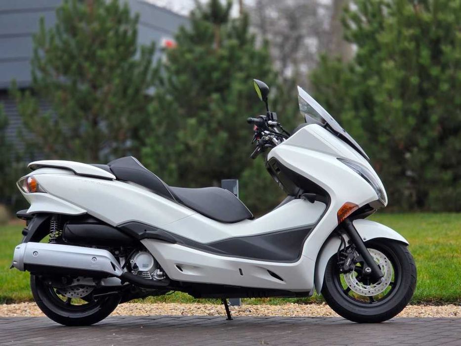 Макси-Скутер Honda Forza 250 только из Японии свежий завоз