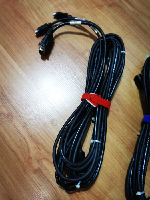 Lynksys dual monitor controler