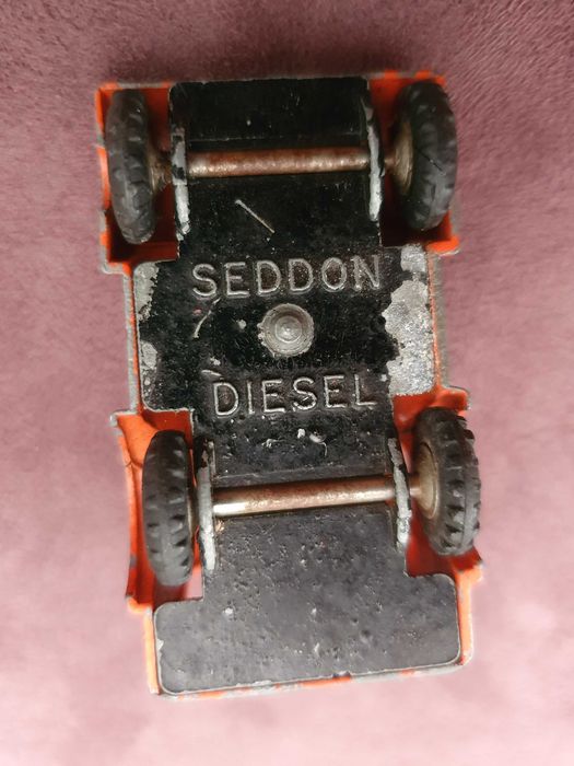 Brinquedo vintage: Camião Seddon Diesel - Anos 50/60 - England