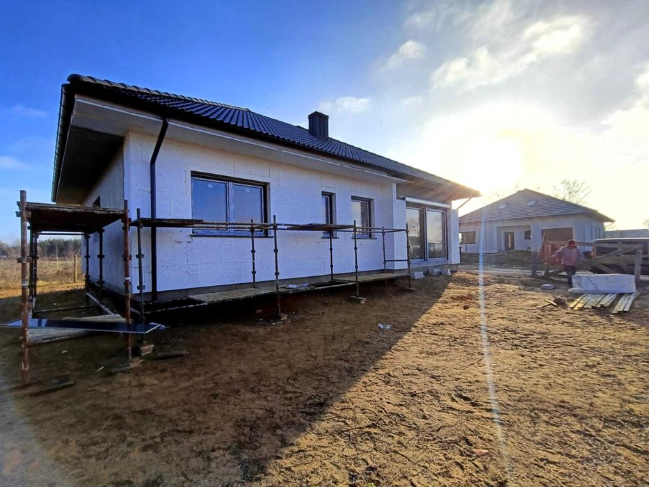 Dom blisko jeziora ,200 m od plaży Kłecko