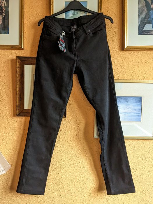 Czarne jeansy Classy proste