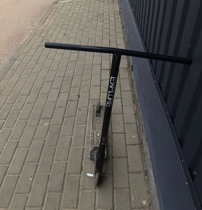 Трюковой самокат Explore