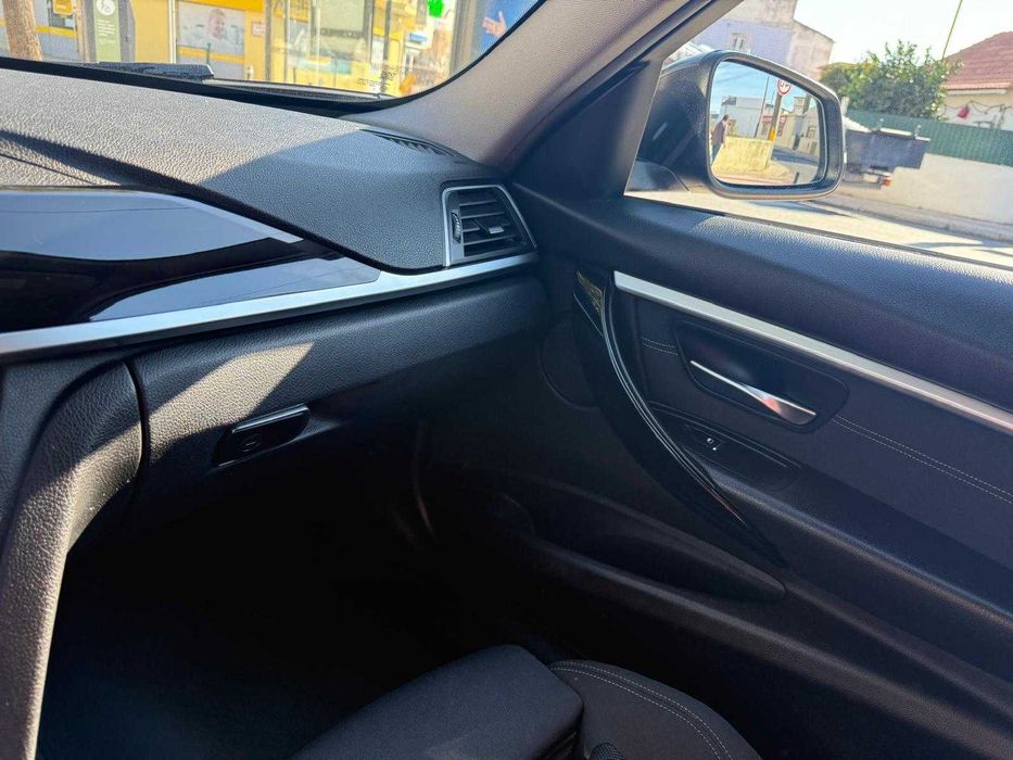 BMW 320D Sport Line