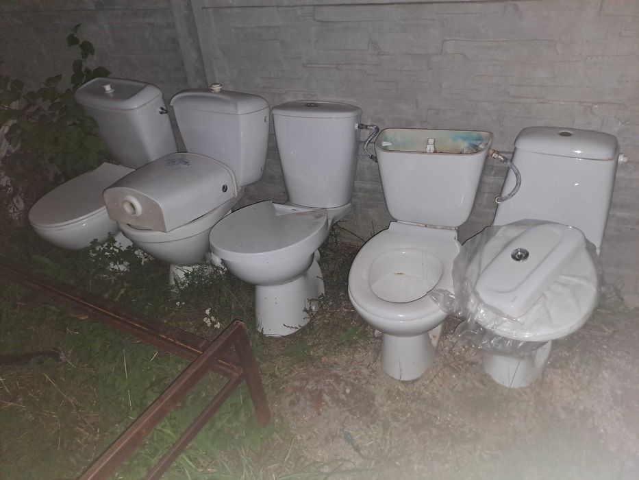 sedes sprawny bez uszkodzeń i pęknięć - możliwy transport