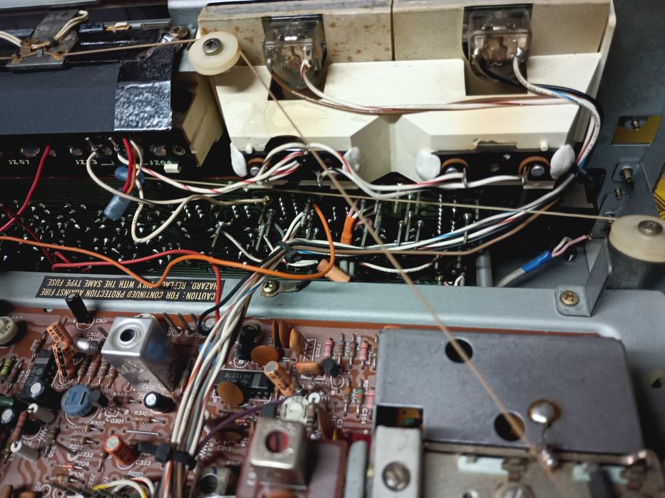 receiver MARANTZ 2238 BL