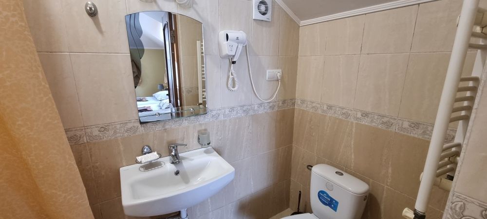 VILLA VERA Садиба біля   басейнів Спорткомплекс Закарпаття  і Жайворонок