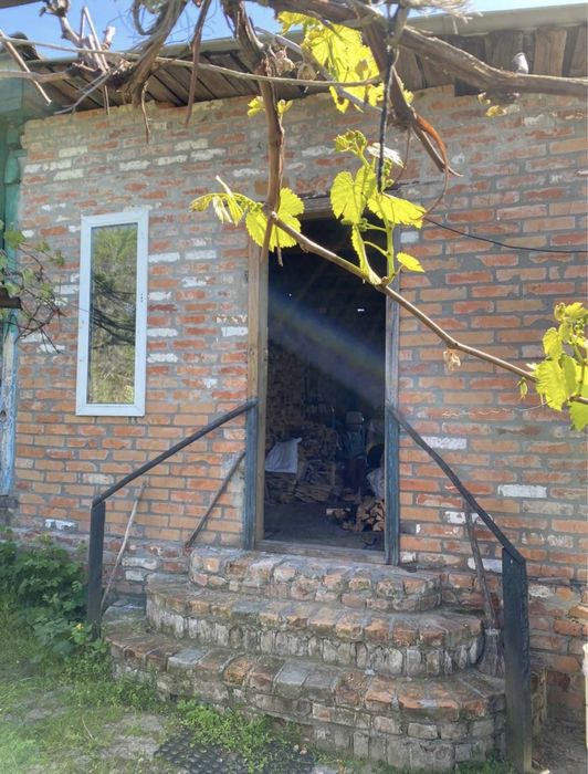 Будинок біля лісу, для тих хто втомився від міської метушні!