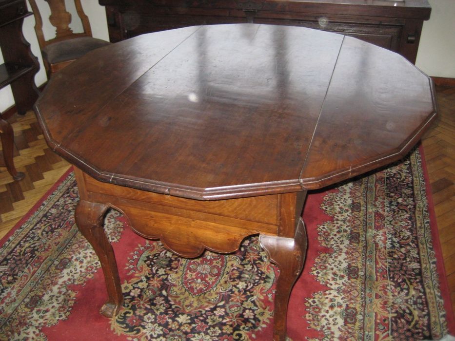 Mesa de Madeira.