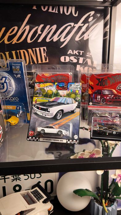 Hot Wheels Boulevard Premium '77 Holden Torana A9X