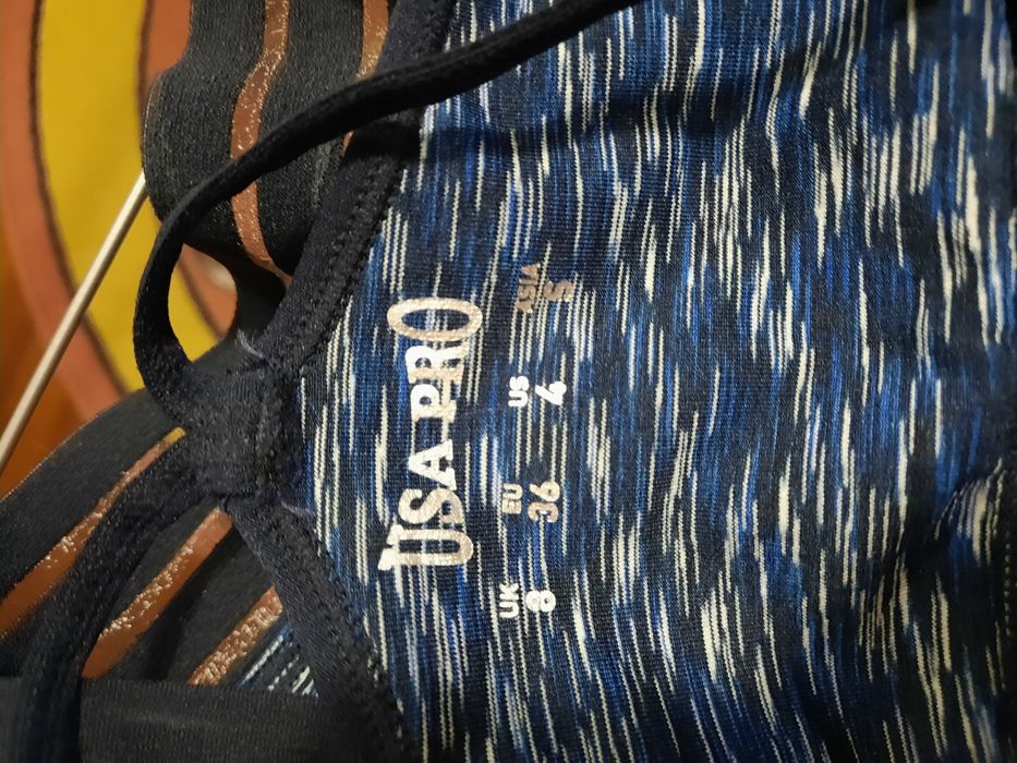 Спортивні топи ліфи