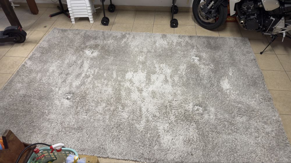 Vemdo tapete cinza de pelo 2x3m