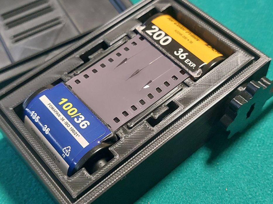 Caixa corte filme 35 para minox e/ou 16mm