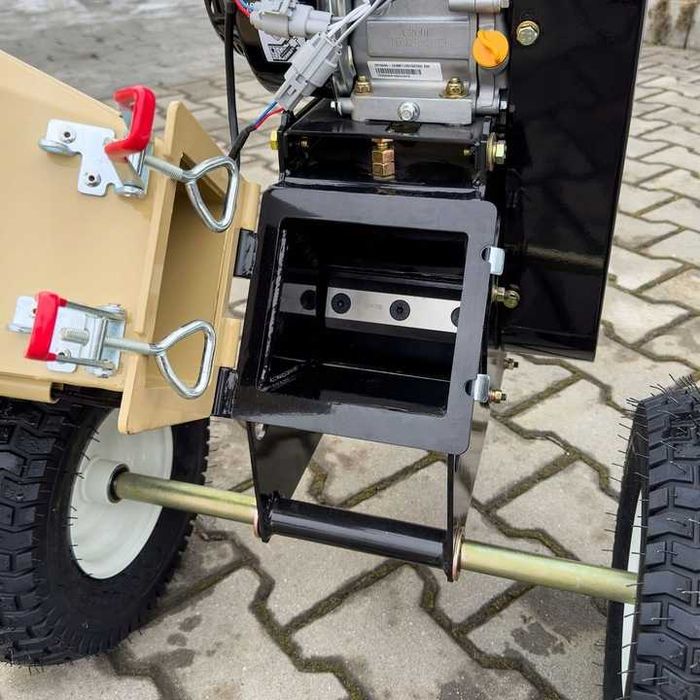 Новий садовий подрібнювач MEYER R10SL (Ø гілок до 100 мм) измельчитель