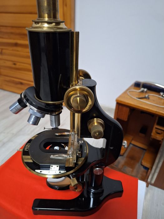 Piękny mikro. Carl Zeiss.