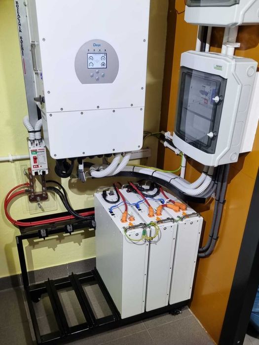 Instalacja fotowoltaiczna 10kWp z magazynem 15kWh z montażem